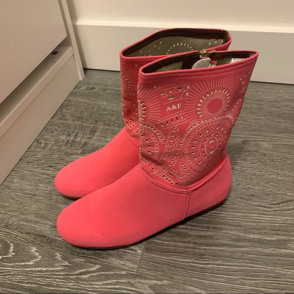 Hot Pink Eyelet Booties - Picture 2 of 4